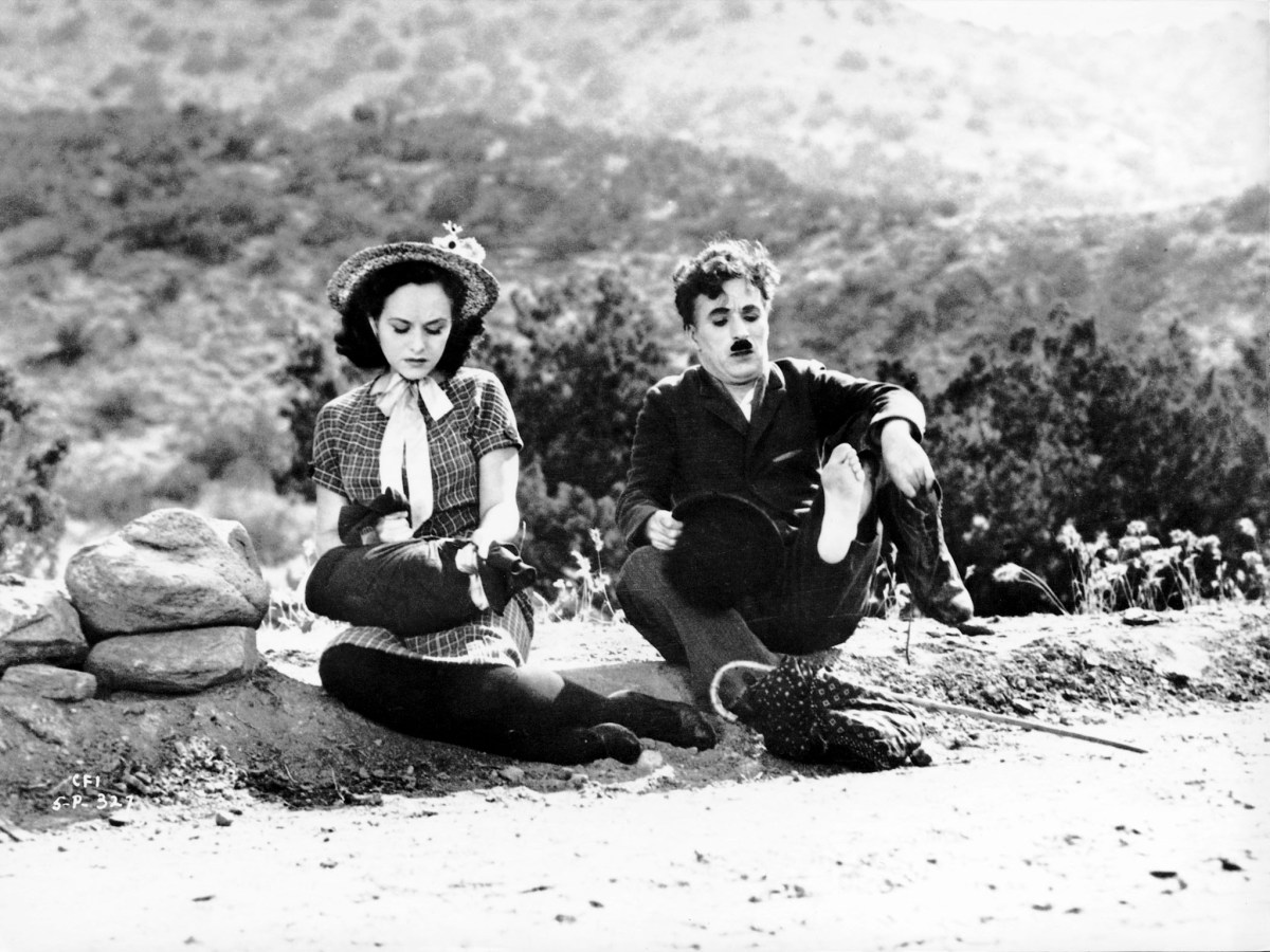 UN ENGRANAJE DE LA MÁQUINA II: «TIEMPOS MODERNOS» (CHARLES CHAPLIN, 1936)